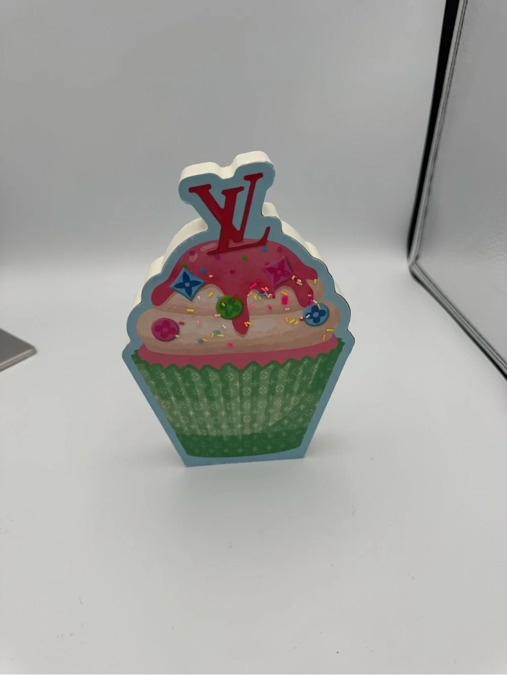 Designer wooden cupcake decor